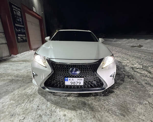Білий Лексус ЕС, об'ємом двигуна 2.5 л та пробігом 175 тис. км за 22500 $, фото 7 на Automoto.ua