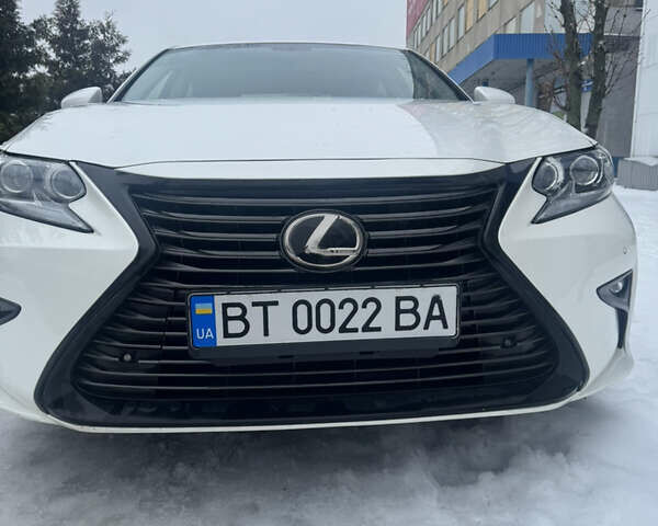 Белый Лексус ЕС, объемом двигателя 3.46 л и пробегом 158 тыс. км за 23000 $, фото 1 на Automoto.ua