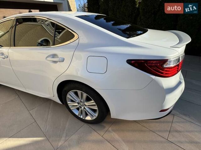 Белый Лексус ЕС, объемом двигателя 2.49 л и пробегом 123 тыс. км за 23700 $, фото 14 на Automoto.ua