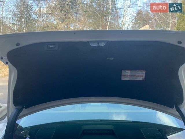 Белый Лексус ЕС, объемом двигателя 2.49 л и пробегом 134 тыс. км за 19800 $, фото 17 на Automoto.ua