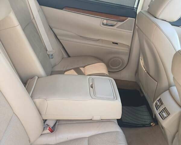 Белый Лексус ЕС, объемом двигателя 2.49 л и пробегом 127 тыс. км за 19899 $, фото 32 на Automoto.ua