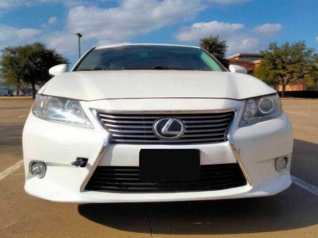 Белый Лексус ЕС, объемом двигателя 3.5 л и пробегом 73 тыс. км за 5500 $, фото 1 на Automoto.ua