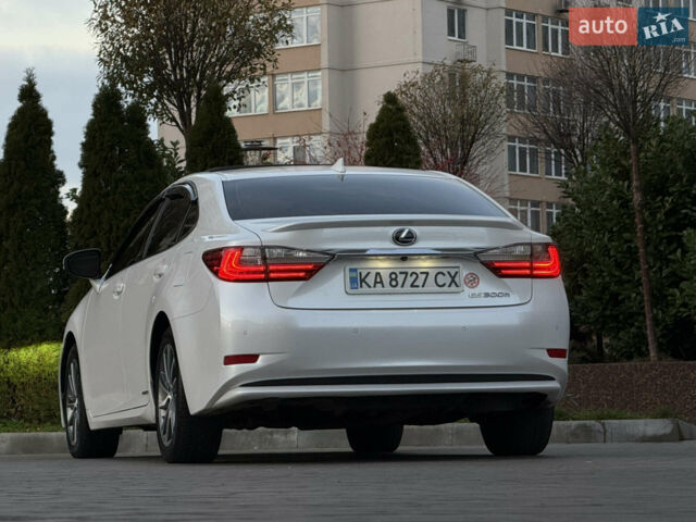 Білий Лексус ЕС, об'ємом двигуна 2.5 л та пробігом 180 тис. км за 24500 $, фото 8 на Automoto.ua