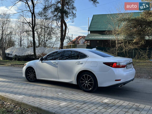 Белый Лексус ЕС, объемом двигателя 3.5 л и пробегом 75 тыс. км за 22800 $, фото 4 на Automoto.ua