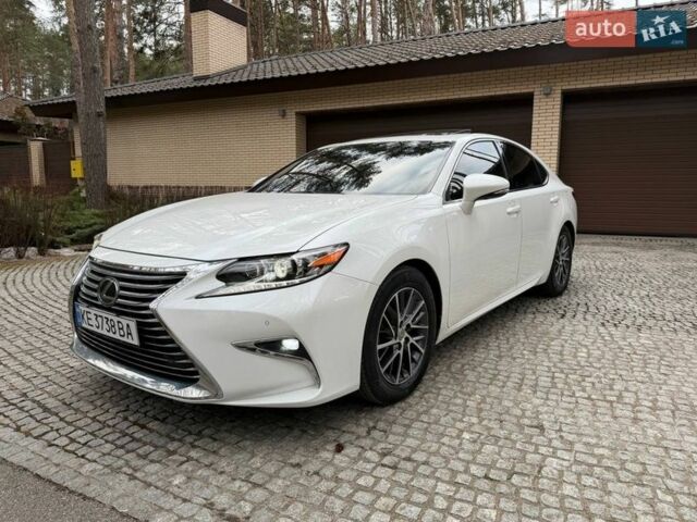 Белый Лексус ЕС, объемом двигателя 3.46 л и пробегом 138 тыс. км за 21500 $, фото 6 на Automoto.ua
