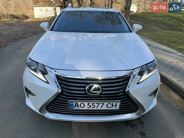 Белый Лексус ЕС, объемом двигателя 3.5 л и пробегом 75 тыс. км за 22800 $, фото 10 на Automoto.ua
