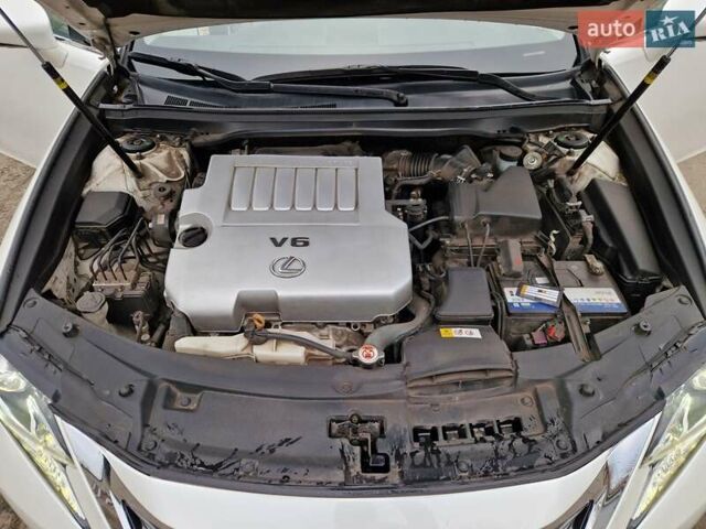 Білий Лексус ЕС, об'ємом двигуна 3.5 л та пробігом 156 тис. км за 23999 $, фото 37 на Automoto.ua