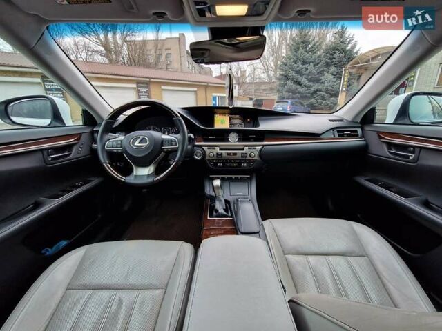 Білий Лексус ЕС, об'ємом двигуна 3.5 л та пробігом 156 тис. км за 23999 $, фото 29 на Automoto.ua