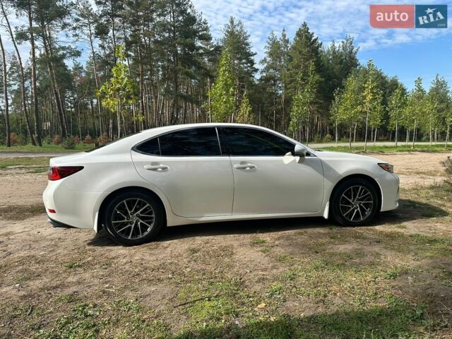 Білий Лексус ЕС, об'ємом двигуна 2.49 л та пробігом 95 тис. км за 26500 $, фото 15 на Automoto.ua