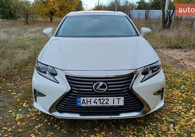 Белый Лексус ЕС, объемом двигателя 2.5 л и пробегом 127 тыс. км за 22500 $, фото 9 на Automoto.ua