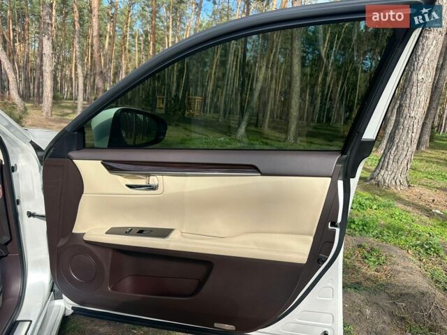 Білий Лексус ЕС, об'ємом двигуна 2.49 л та пробігом 95 тис. км за 26500 $, фото 38 на Automoto.ua