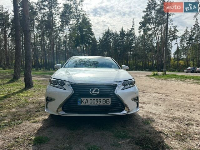 Білий Лексус ЕС, об'ємом двигуна 2.49 л та пробігом 95 тис. км за 26500 $, фото 1 на Automoto.ua