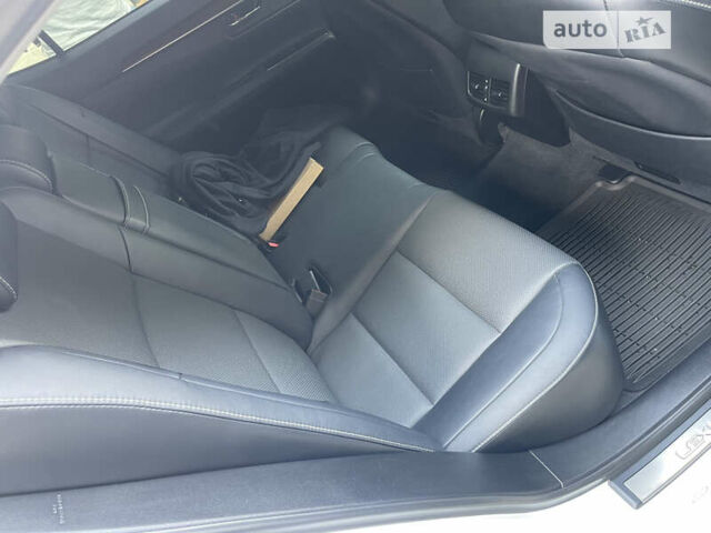 Білий Лексус ЕС, об'ємом двигуна 3.5 л та пробігом 77 тис. км за 28600 $, фото 58 на Automoto.ua