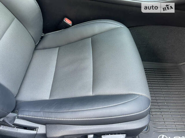 Білий Лексус ЕС, об'ємом двигуна 3.5 л та пробігом 110 тис. км за 28600 $, фото 52 на Automoto.ua