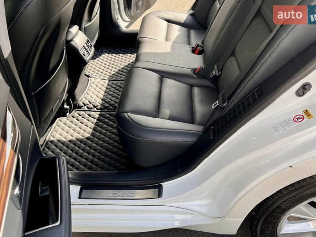 Белый Лексус ЕС, объемом двигателя 2.49 л и пробегом 125 тыс. км за 24000 $, фото 21 на Automoto.ua