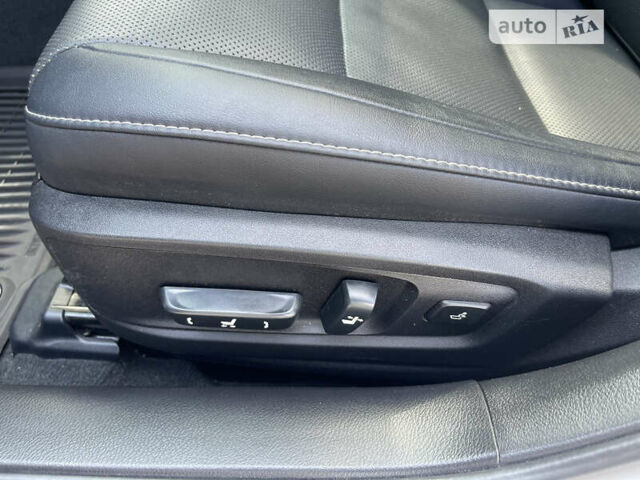 Білий Лексус ЕС, об'ємом двигуна 3.5 л та пробігом 77 тис. км за 28600 $, фото 35 на Automoto.ua