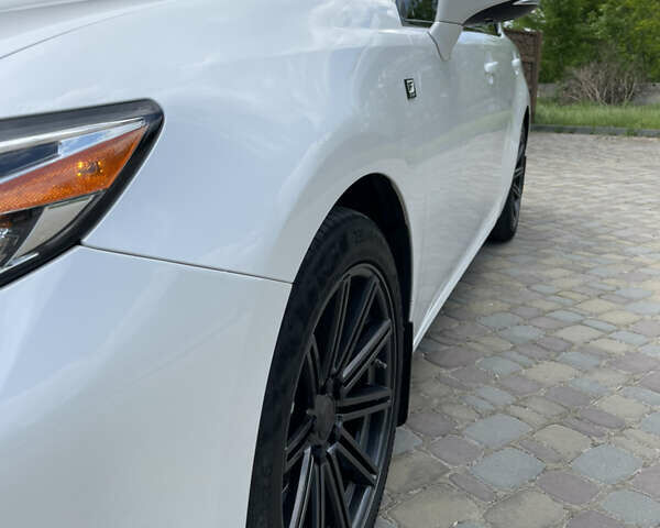 Білий Лексус ЕС, об'ємом двигуна 3.5 л та пробігом 110 тис. км за 28600 $, фото 13 на Automoto.ua