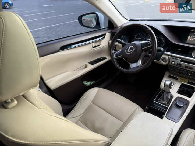 Білий Лексус ЕС, об'ємом двигуна 2.49 л та пробігом 130 тис. км за 28500 $, фото 19 на Automoto.ua