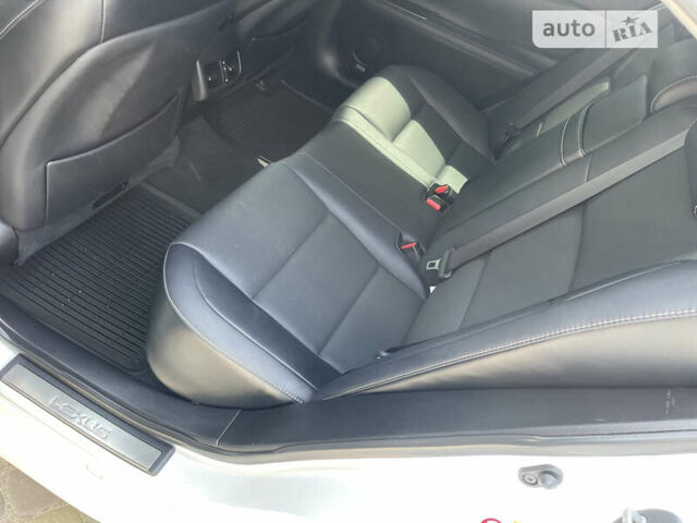 Білий Лексус ЕС, об'ємом двигуна 3.5 л та пробігом 110 тис. км за 28600 $, фото 71 на Automoto.ua