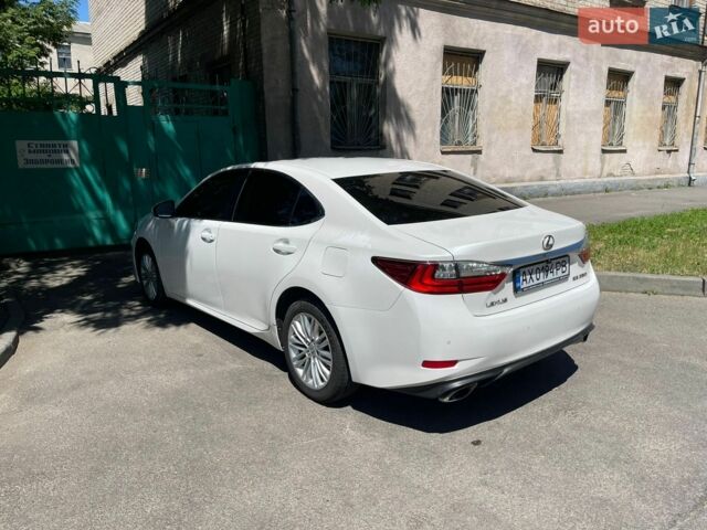 Белый Лексус ЕС, объемом двигателя 2.49 л и пробегом 215 тыс. км за 18000 $, фото 6 на Automoto.ua