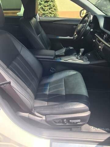 Белый Лексус ЕС, объемом двигателя 2.49 л и пробегом 82 тыс. км за 28800 $, фото 11 на Automoto.ua