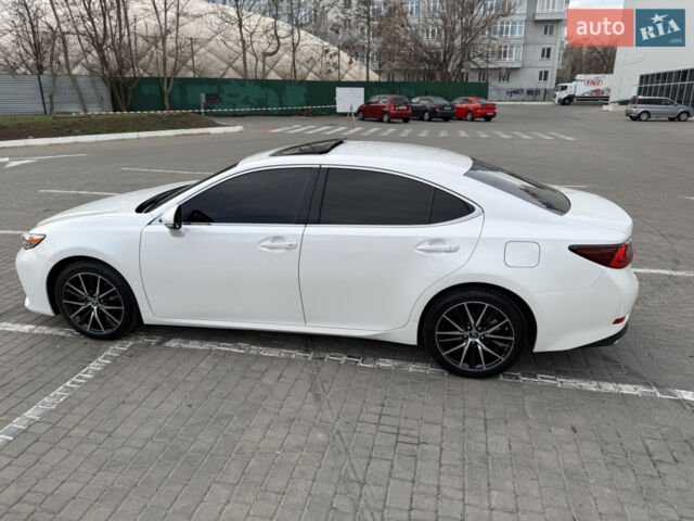 Белый Лексус ЕС, объемом двигателя 2.49 л и пробегом 138 тыс. км за 25500 $, фото 13 на Automoto.ua