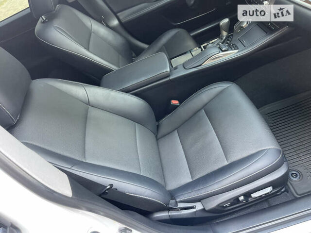 Білий Лексус ЕС, об'ємом двигуна 3.5 л та пробігом 110 тис. км за 28600 $, фото 50 на Automoto.ua