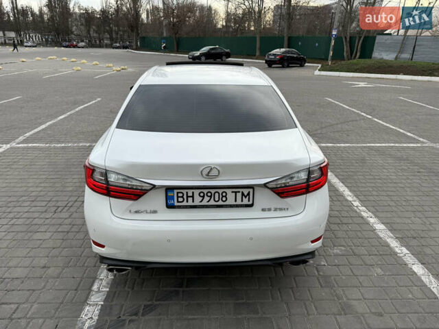 Белый Лексус ЕС, объемом двигателя 2.49 л и пробегом 138 тыс. км за 26000 $, фото 11 на Automoto.ua