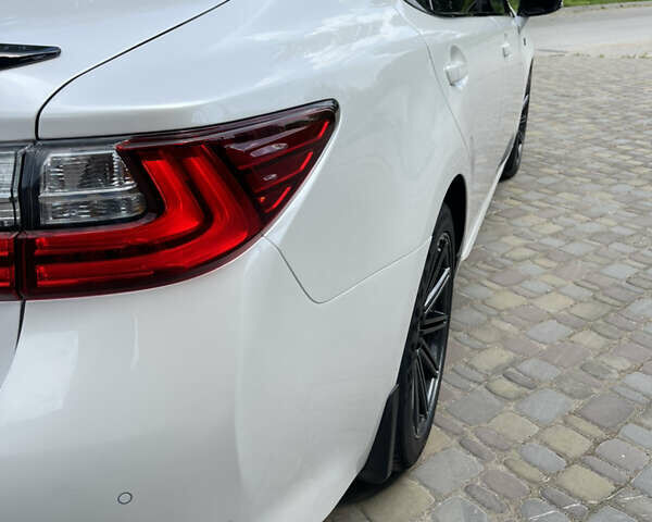 Білий Лексус ЕС, об'ємом двигуна 3.5 л та пробігом 77 тис. км за 28600 $, фото 19 на Automoto.ua