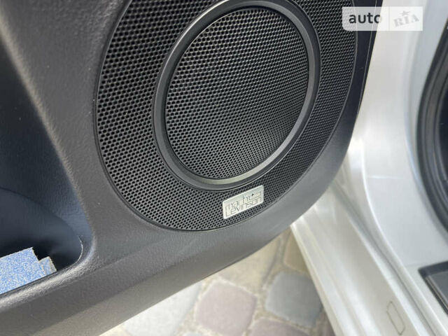 Білий Лексус ЕС, об'ємом двигуна 3.5 л та пробігом 110 тис. км за 28600 $, фото 33 на Automoto.ua