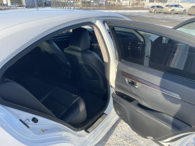 Білий Лексус ЕС, об'ємом двигуна 2.5 л та пробігом 223 тис. км за 24500 $, фото 5 на Automoto.ua