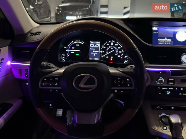 Белый Лексус ЕС, объемом двигателя 2.5 л и пробегом 100 тыс. км за 29700 $, фото 26 на Automoto.ua