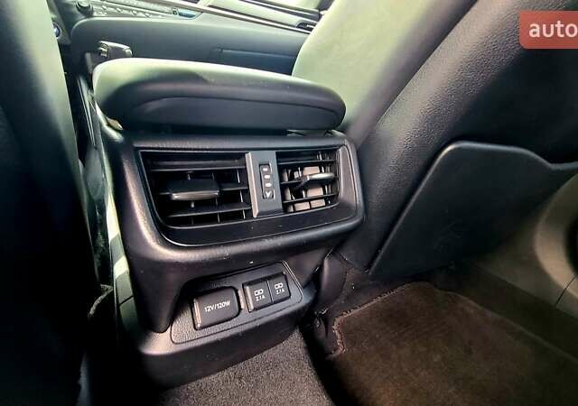 Белый Лексус ЕС, объемом двигателя 2.5 л и пробегом 128 тыс. км за 28000 $, фото 25 на Automoto.ua