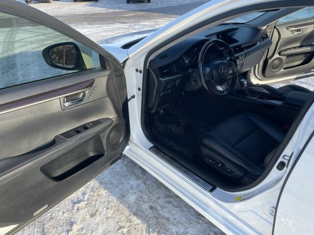 Білий Лексус ЕС, об'ємом двигуна 2.5 л та пробігом 223 тис. км за 24500 $, фото 6 на Automoto.ua