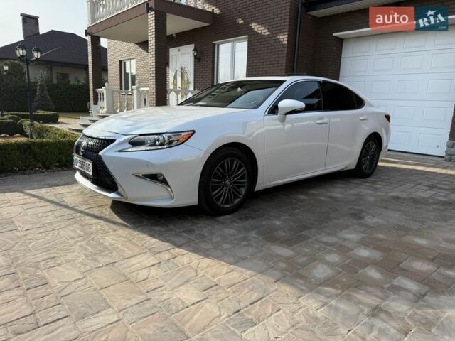 Белый Лексус ЕС, объемом двигателя 3.5 л и пробегом 175 тыс. км за 23400 $, фото 62 на Automoto.ua