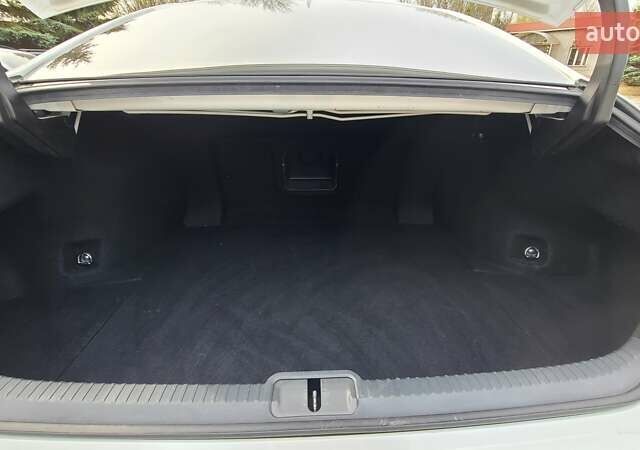 Белый Лексус ЕС, объемом двигателя 2.5 л и пробегом 128 тыс. км за 28000 $, фото 32 на Automoto.ua