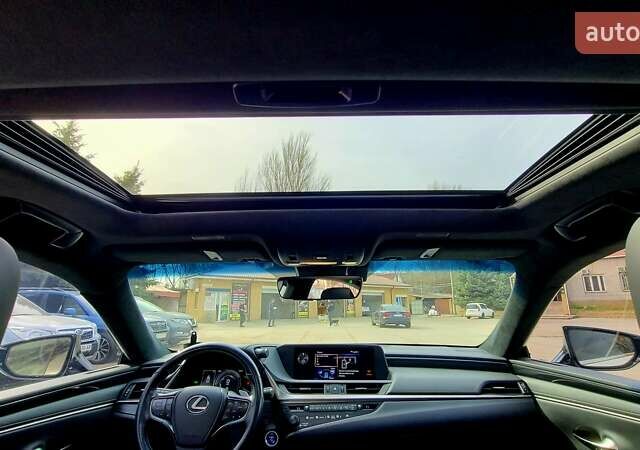 Белый Лексус ЕС, объемом двигателя 2.5 л и пробегом 128 тыс. км за 28000 $, фото 26 на Automoto.ua