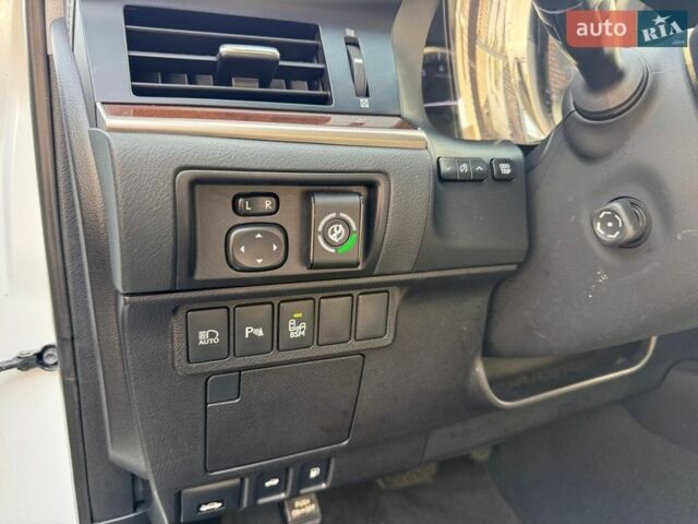 Белый Лексус ЕС, объемом двигателя 3.5 л и пробегом 175 тыс. км за 23400 $, фото 53 на Automoto.ua