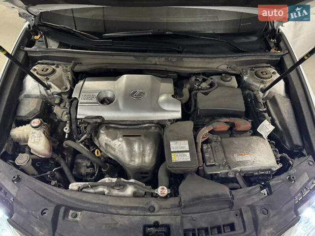 Белый Лексус ЕС, объемом двигателя 2.5 л и пробегом 100 тыс. км за 29700 $, фото 28 на Automoto.ua