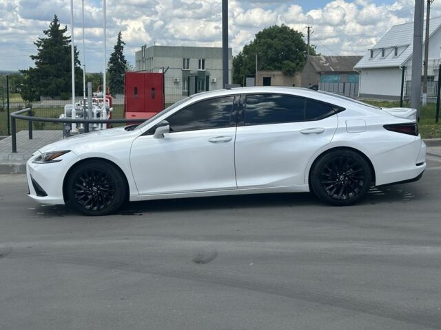 Белый Лексус ЕС, объемом двигателя 3.5 л и пробегом 86 тыс. км за 34000 $, фото 3 на Automoto.ua