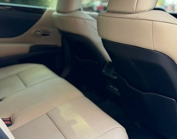 Білий Лексус ЕС, об'ємом двигуна 2.49 л та пробігом 128 тис. км за 32500 $, фото 60 на Automoto.ua
