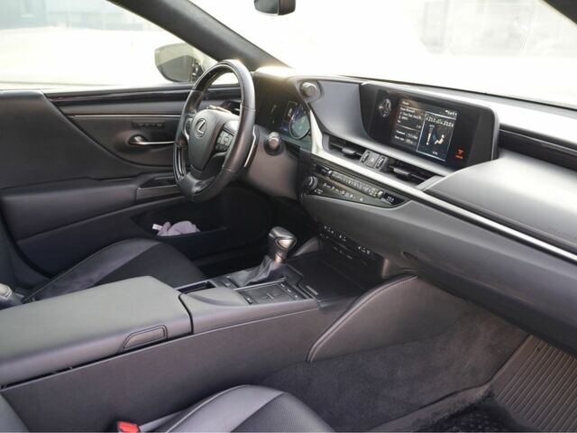 Белый Лексус ЕС, объемом двигателя 3.5 л и пробегом 86 тыс. км за 34000 $, фото 12 на Automoto.ua