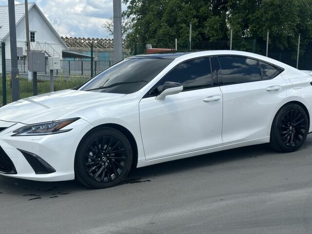 Белый Лексус ЕС, объемом двигателя 3.5 л и пробегом 86 тыс. км за 34000 $, фото 2 на Automoto.ua