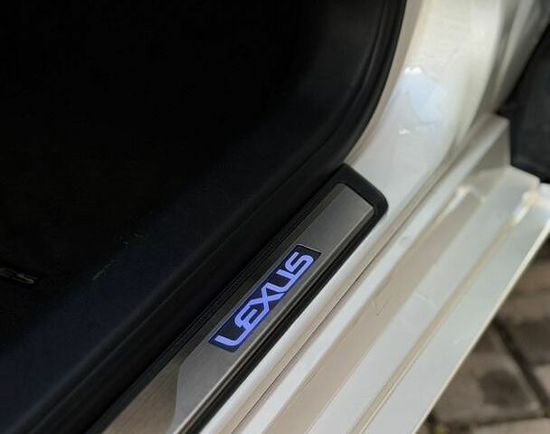 Білий Лексус ЕС, об'ємом двигуна 2.49 л та пробігом 128 тис. км за 32500 $, фото 65 на Automoto.ua
