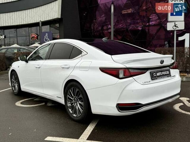 Белый Лексус ЕС, объемом двигателя 2.49 л и пробегом 84 тыс. км за 44990 $, фото 4 на Automoto.ua