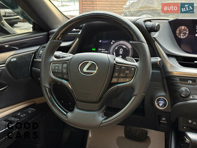 Білий Лексус ЕС, об'ємом двигуна 2.49 л та пробігом 73 тис. км за 43500 $, фото 32 на Automoto.ua