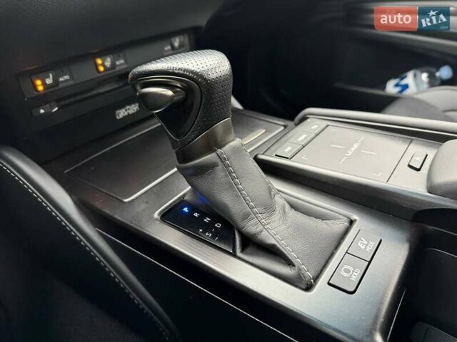 Белый Лексус ЕС, объемом двигателя 2.49 л и пробегом 84 тыс. км за 44990 $, фото 27 на Automoto.ua