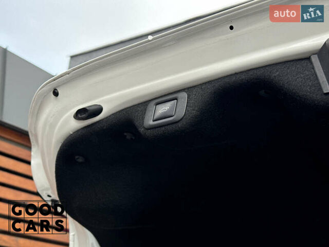 Білий Лексус ЕС, об'ємом двигуна 2.49 л та пробігом 73 тис. км за 43500 $, фото 15 на Automoto.ua