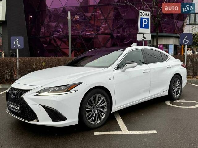 Белый Лексус ЕС, объемом двигателя 2.49 л и пробегом 84 тыс. км за 44990 $, фото 3 на Automoto.ua