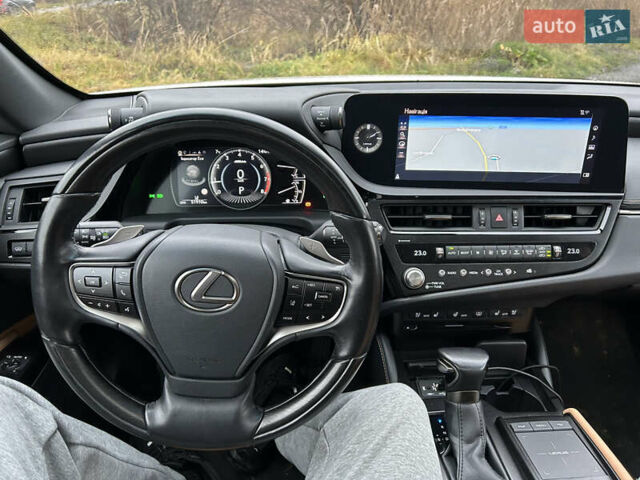 Белый Лексус ЕС, объемом двигателя 2.49 л и пробегом 51 тыс. км за 41900 $, фото 26 на Automoto.ua